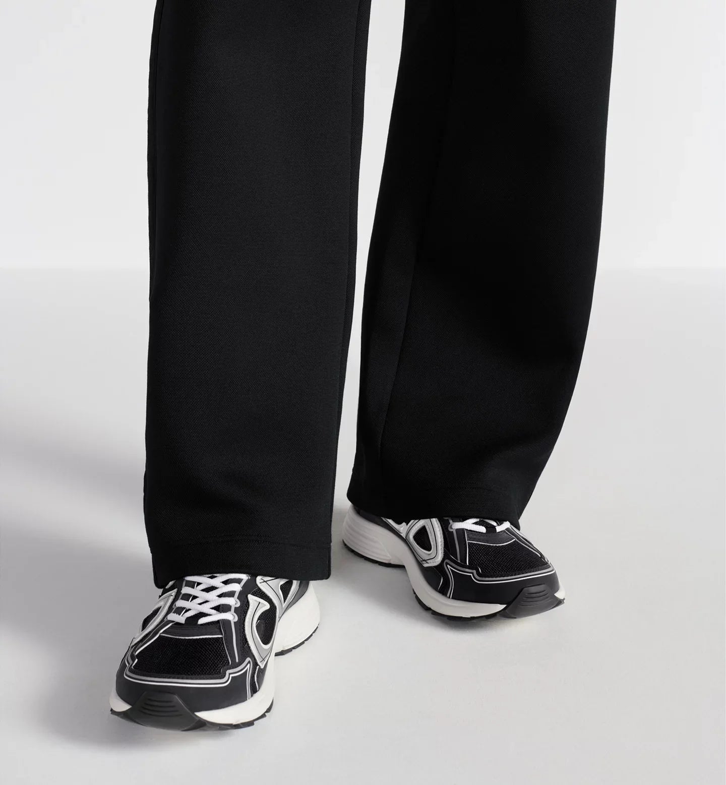 DIOR B30 NOIRE ET BLANCHE