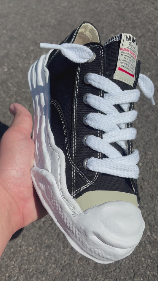 MAISON MIHARA YASUHIRO BLACK