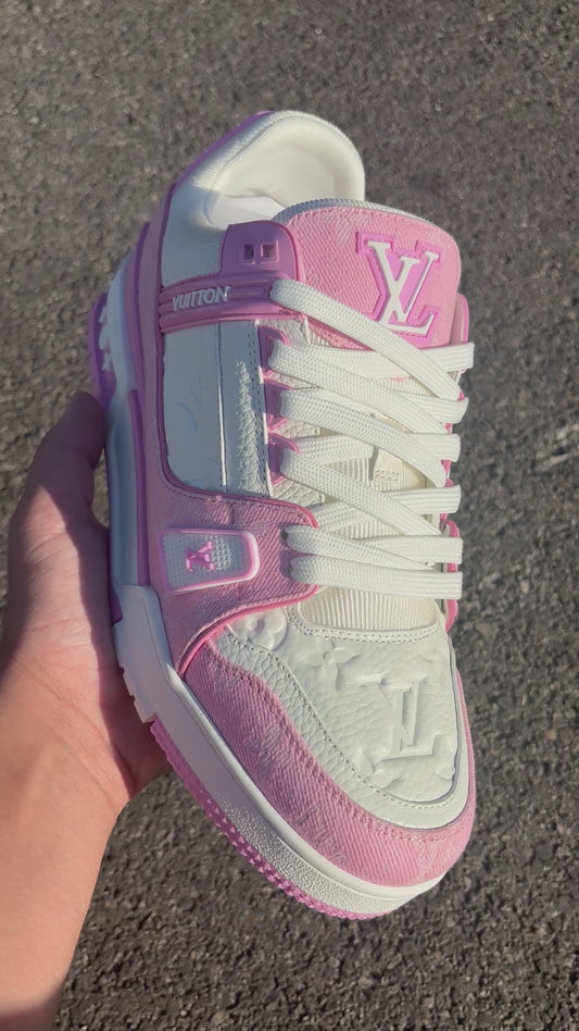 LOUIS VUITTON TRAINER ROSE