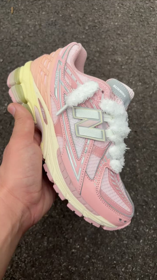 NEW BALANCE 1906R LUNAR NEW YEAR PINK